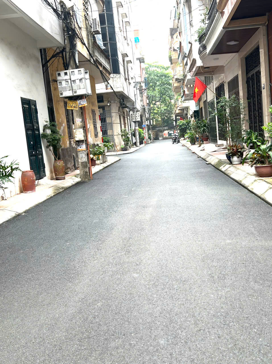 NHÀ 5 TẦNG KHU PHÂN LÔ – CẦU DIỄN – VỈA HÈ, Ô TÔ TRÁNH- HÀNG XÓM GOLDMARK